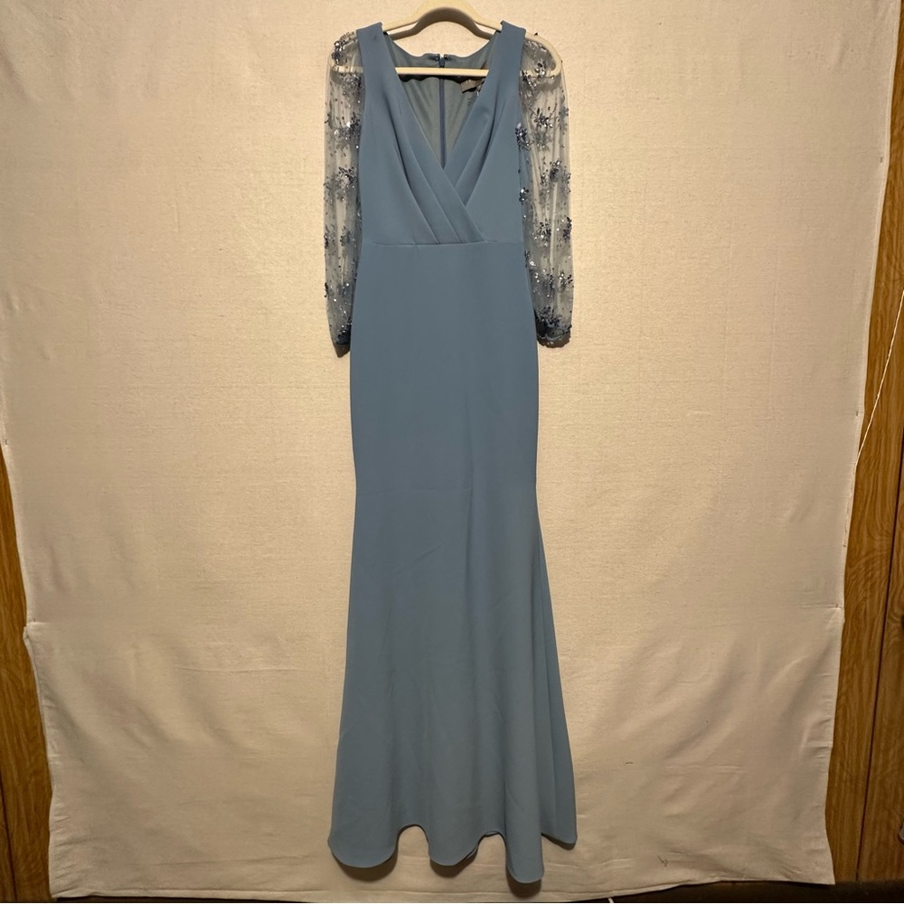 *SAMPLE* Theia Kiera Beaded Puff Sleeve Gown - size 2 - Picture 4 of 11